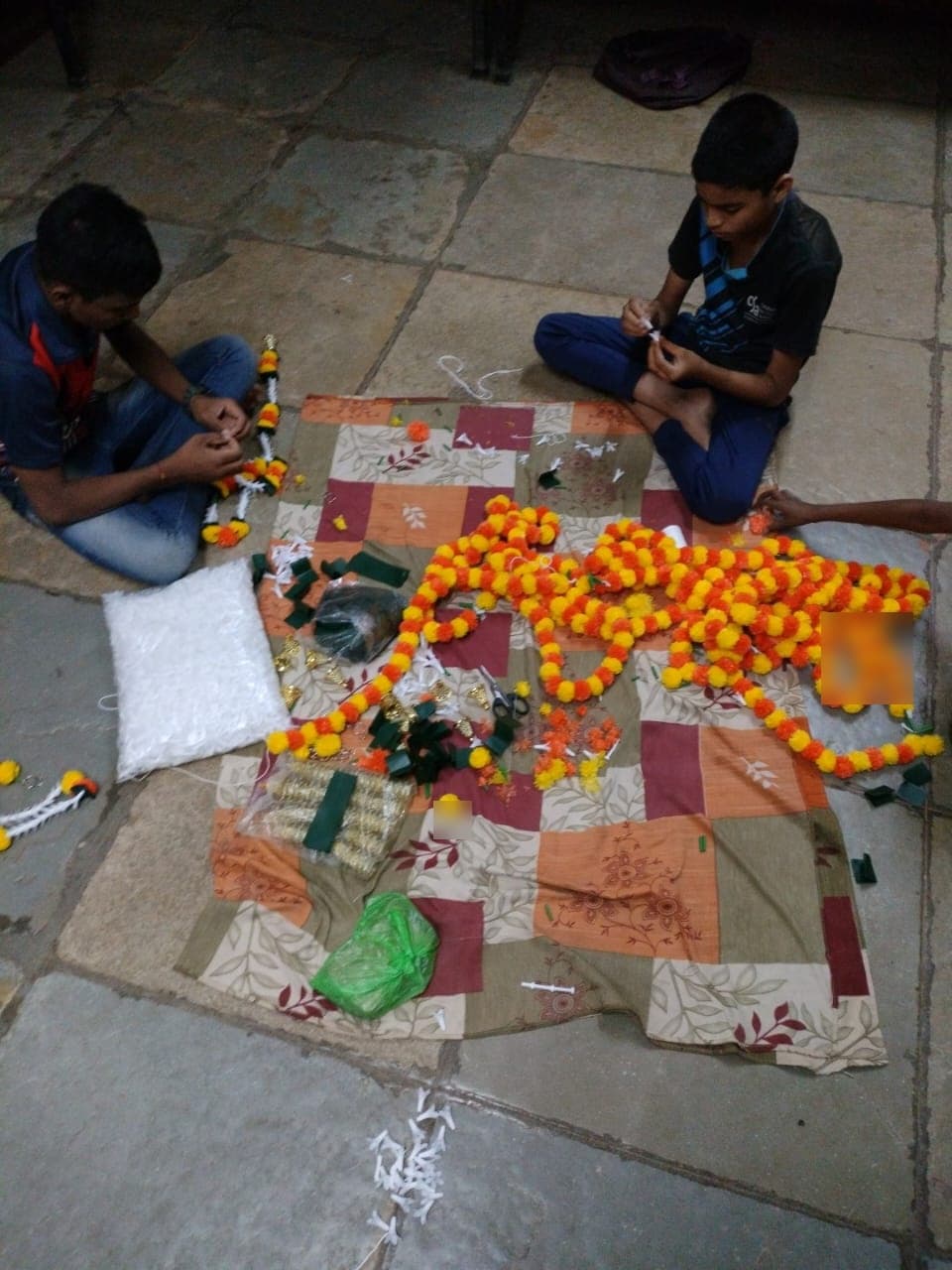 Dasara Phul Mala Activity - Photo